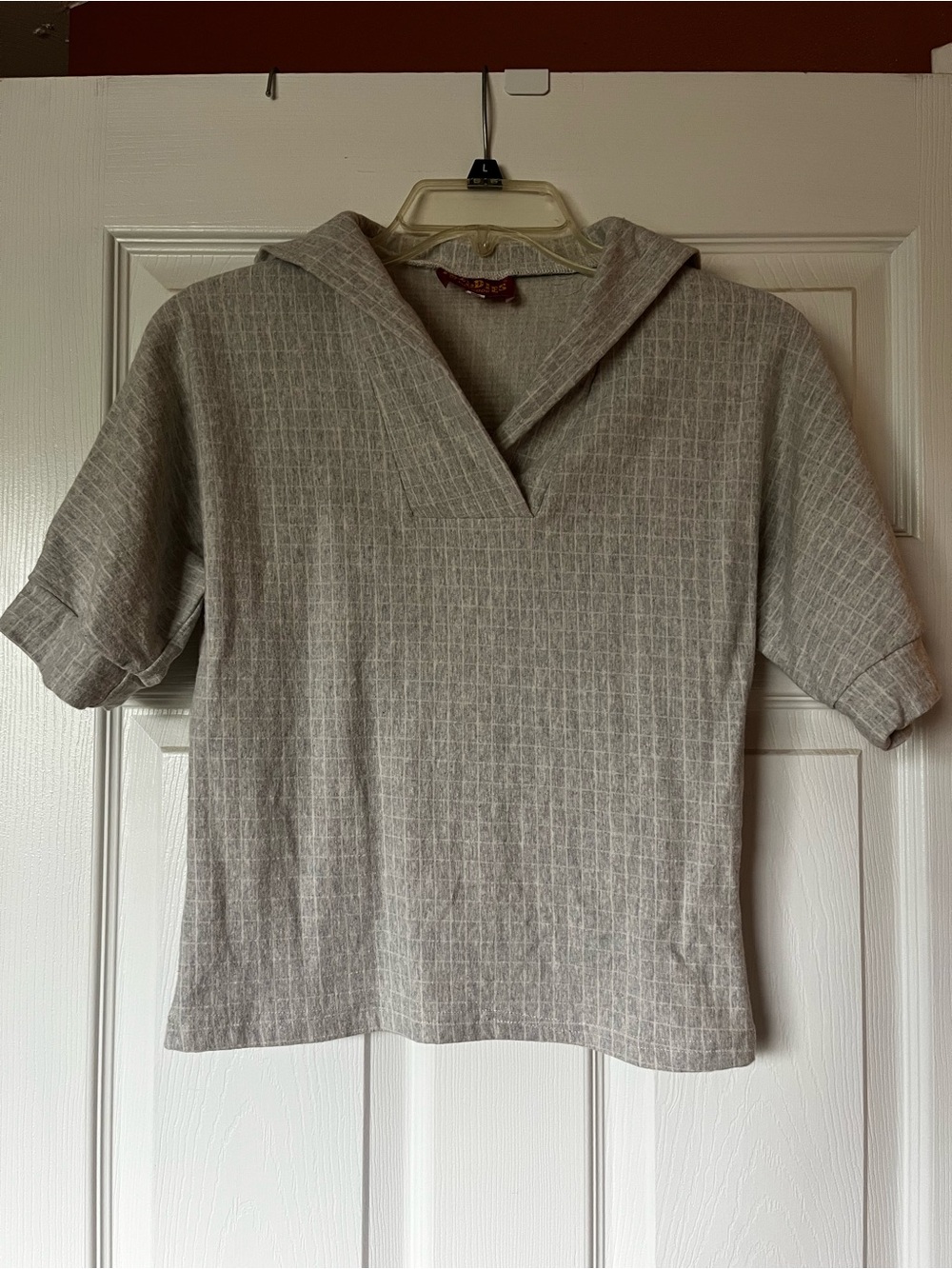 Freddies Of Pinewood Grey  Ladies Top (M)‎